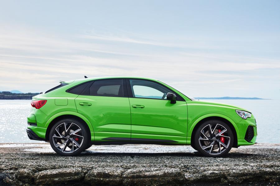  Audi RS Q3 Sportback 2020 года  (AU) (фото 6 из 26)